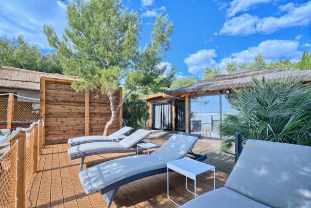 Golden Haven Luxe Bungalow Resort Муртер Экстерьер фото
